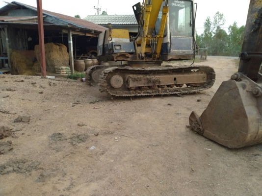 ขาย!! >>> Komatsu Pc120 รุ่น 5 ราคาเบาๆ มีวีดีโอให้ชม <<< เบอร์ติดต่อ 098-7155789 086-4631102