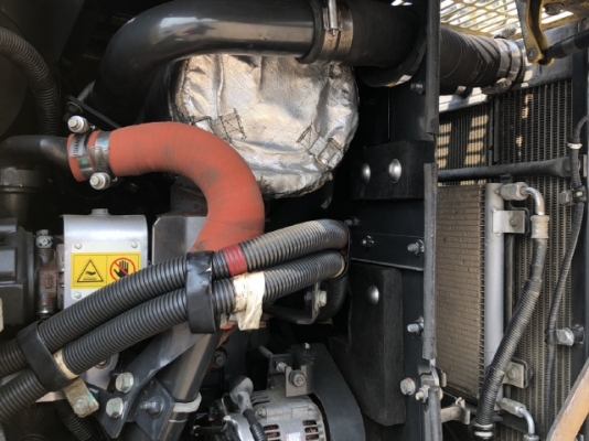 ขายรถตักล้อยาง KOMATSU WA100-6 ปี 2013 นำเข้าเองจากญี่ปุ่น สภาพสวยพร้อมใช้ มีVDOการทำงานครับ