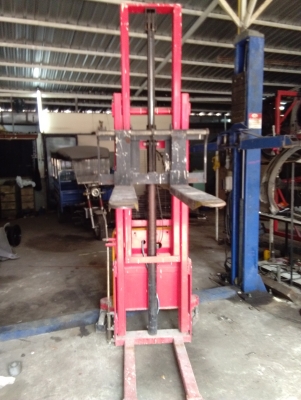 ขายแฮนลิฟท์ยกของใช้แบตเตอรี่