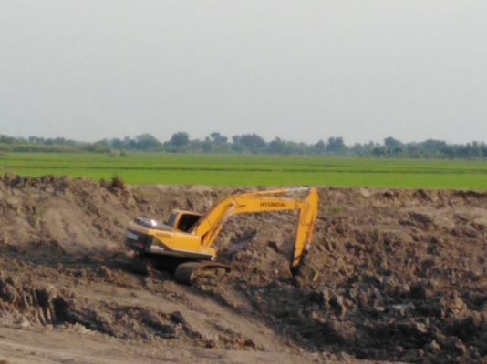 Hyundai รถขุดฮุนได 20 ตัน