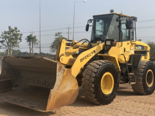 ขายรถตักล้อยาง KOMATSU WA270-6 นำเข้าเองจากญี่ปุ่น สภาพสวยพร้อมใช้ มีVDOการทำงานครับ