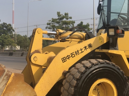 ขายรถตักล้อยาง KOMATSU WA270-6 นำเข้าเองจากญี่ปุ่น สภาพสวยพร้อมใช้ มีVDOการทำงานครับ
