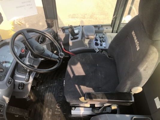 ขายรถตักล้อยาง KOMATSU WA270-6 นำเข้าเองจากญี่ปุ่น สภาพสวยพร้อมใช้ มีVDOการทำงานครับ