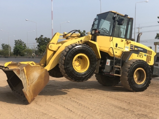 ขายรถตักล้อยาง KOMATSU WA270-6 นำเข้าเองจากญี่ปุ่น สภาพสวยพร้อมใช้ มีVDOการทำงานครับ