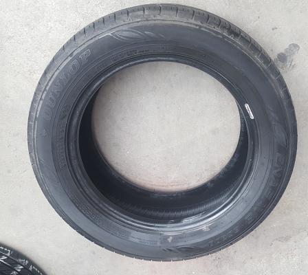 ขายยาง\% 215/55/16 ปี 2416 DUNLOP EC300 4 เส้น