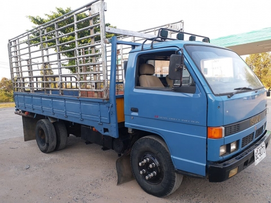 ขาย6ล้อNPR115 แรงช่วงล่างFหลัง เครื่องแน่น แชชซีสวย ภาษีเต็มคอกเหล็ก พื้นเหล็ก ตรงเหล็ก สภาพพร้อมใช้งาน