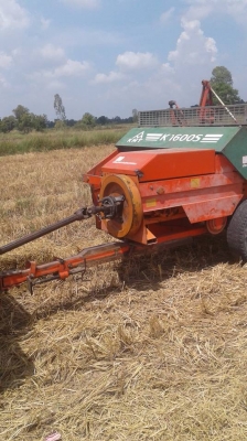 ขายรถอัดฟาง KMT ครับรถอัดฟางบล๊อคใหญ่ก้อนโตๆแน่นๆ  จบๆไปรับจ้างไม่มีคำครหา รถสภาพดีพร้อมใช้ ขาย180,000 มาดูมาต่อรองที่รถเลยครับ เจ้าของขายเอง 095-250-2470 รถอยู่อุบลฯฯ อ.เขื่องใน มีคริปตอนทำงานครับ สนใจดูทักแชตครับ