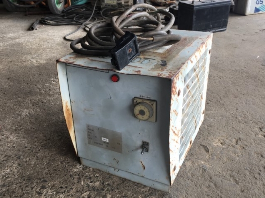 ขายตู้ชาร์จแบตเตอรี่ ไฟเข้า 380 V. DC 24 V. 120 A.