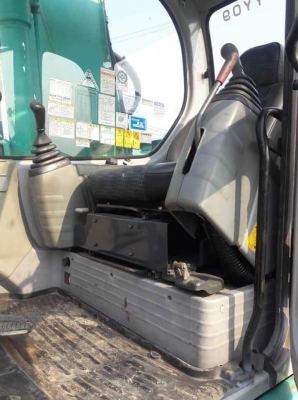 มาใหม่จ้า..KOBELCO SK135SR-1E YY03 ปี 2004  แทรคใหญ่ ใบ 70 เครื่องปั๊มดี  พร้อมใช้  ลองระบบกันได้ทุกวัน โทร 089-3818694 จ๊อย