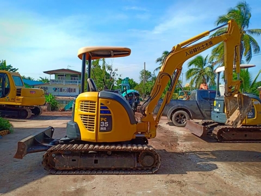 ขายจ้า..KOMATSU PC35MR-2 เก่านอกแท้  เดิมๆๆ  1200ชั่วโมง  ช่วงล่างแน่นมากๆๆ  แทรคเหล็ก พร้อมใช้ โทร 089-3818694 จ๊อย
