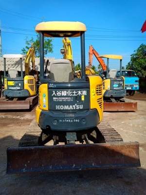 ขายจ้า..KOMATSU PC35MR-2 เก่านอกแท้  เดิมๆๆ  1200ชั่วโมง  ช่วงล่างแน่นมากๆๆ  แทรคเหล็ก พร้อมใช้ โทร 089-3818694 จ๊อย