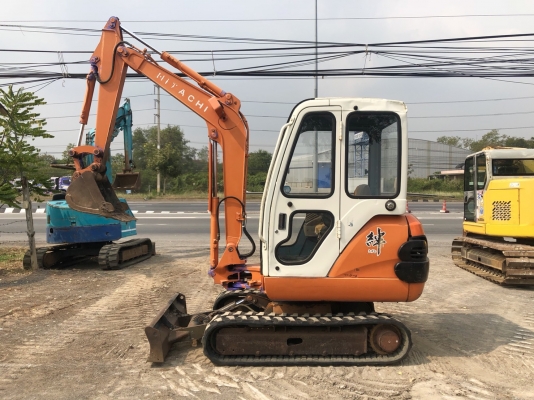 ขาย รถแม็คโคร HITACHI EX25-2 พร้อมใช้งาน นำเข้าเองจากประเทศญี่ปุ่น ติดต่อ 063-9316985 ID LINE : 0639316985 ครับ