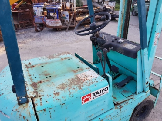 ขายรถโฟล์คลิฟท์ KOMATSU รุ่น FB09-3