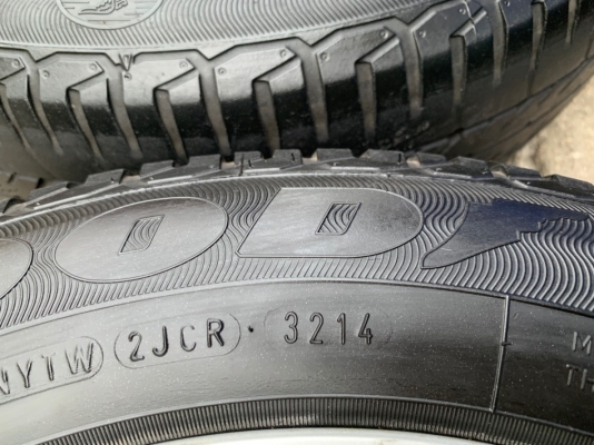 ล้อแม็ก Honda Jazz ขอบ15 พร้อมยาง 175-65-15 GoodYear ปี 14