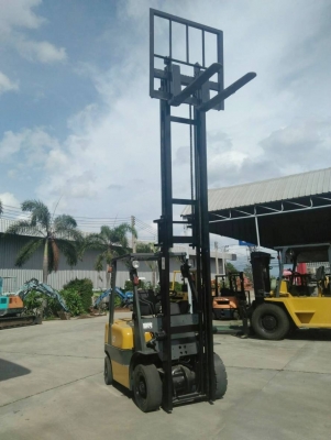 FOLK LIFT &ldquo;TAILIFT&rdquo; 2.5 TONเครื่องยนต์ ดีเซล ISUZU เสาสูง 4 เมตร เกียร์ออโต้ พร้อมใช้... รถนอก ชมเครื่องจักร โฟล์คลิฟท์ รอก นับ1,000รายการจากญี่ปุ่นwww.paholgroup.com