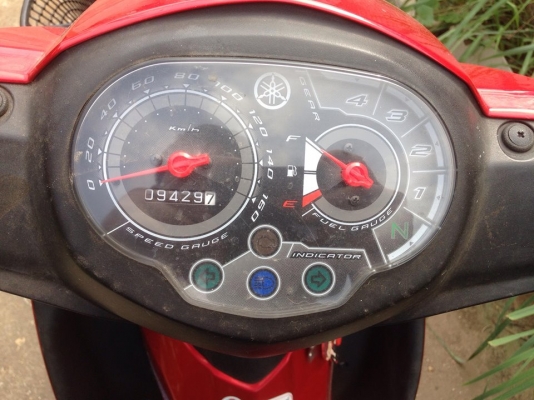 ขายรถบ้าน Yamaha Spark115i ปี2560 สตาร์ทมือ วิ่งน้อย มีทะเบียนเอกสารพร้อมโอน