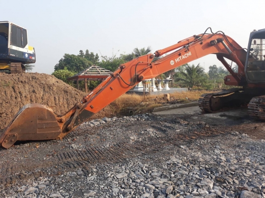 HITACHI 120 -1 เครื่องปั้มแรง เอวแน่น ช่วงล่างเต็ม เอกสารอินวอยซ์ เจ้าของขายเอง