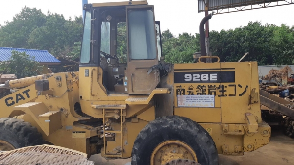 ขาย 690,000 รถตักล้อยาง CAT 926 E เครื่องดี เกียร์แรง เอวแน่น มีเก๋ง ยางดี รถสวยพร้อมใช้ เอกสารซื้อขาย รถอยู่ นครปฐม064-191-1112 ขาย 690,000 รถตักล้อยาง CAT 926 E เครื่องดี เกียร์แรง เอวแน่น มีเก๋ง ยางดี รถสวยพร้อมใช้ เอกสารซื้อขาย รถอยู่ นครปฐม064-191-1112