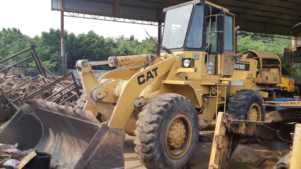 ขาย 690,000 รถตักล้อยาง CAT 926 E เครื่องดี เกียร์แรง เอวแน่น มีเก๋ง ยางดี รถสวยพร้อมใช้ เอกสารซื้อขาย รถอยู่ นครปฐม064-191-1112