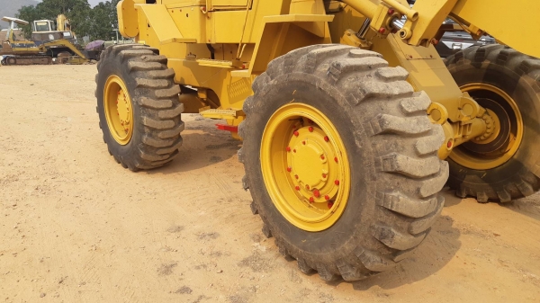 ขาย 595,000 รถตักล้อยาง CAT 930 เครื่องดี เกียร์แรง ระบบไฮดอลิคแรง เอวแน่น ยางดี แอร์หนาว รถตรวจเช็คใหม่ทั้งคัน สวยพร้อมใช้ เอกสารซื้อขาย รถอยู่ นครปฐม 064-191-1112 ขาย 595,000 รถตักล้อยาง CAT 930 เครื่องดี เกียร์แรง ระบบไฮดอลิคแรง เอวแน่น ยางดี แอร์หนาว รถตรวจเช็คใหม่ทั้งคัน สวยพร้อมใช้ เอกสารซื้อขาย รถอยู่ นครปฐม 064-191-1112