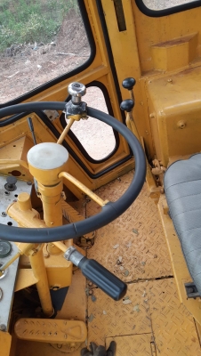 ขาย 595,000 รถตักล้อยาง CAT 930 เครื่องดี เกียร์แรง ระบบไฮดอลิคแรง เอวแน่น ยางดี แอร์หนาว รถตรวจเช็คใหม่ทั้งคัน สวยพร้อมใช้ เอกสารซื้อขาย รถอยู่ นครปฐม 064-191-1112 ขาย 595,000 รถตักล้อยาง CAT 930 เครื่องดี เกียร์แรง ระบบไฮดอลิคแรง เอวแน่น ยางดี แอร์หนาว รถตรวจเช็คใหม่ทั้งคัน สวยพร้อมใช้ เอกสารซื้อขาย รถอยู่ นครปฐม 064-191-1112