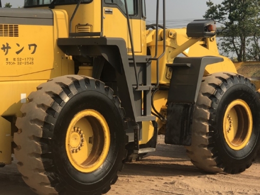 ขายรถตักล้อยาง KOMATSU WA300-3E นำเข้าเองจากญี่ปุ่น สภาพสวยพร้อมใช้ มีVDOการทำงานครับ