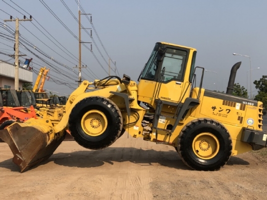 ขายรถตักล้อยาง KOMATSU WA300-3E นำเข้าเองจากญี่ปุ่น สภาพสวยพร้อมใช้ มีVDOการทำงานครับ