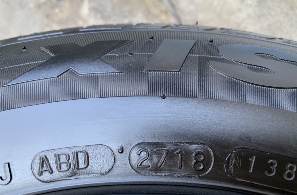 ยางป้ายแดง 165-70-14 Maxxis ปี 18 ดอกเต็มๆ ตุ่มเด้งๆทุกเส้น ยางป้ายแดง 165-70-14 Maxxis ปี 18 ดอกเต็มๆ ตุ่มเด้งๆทุกเส้น