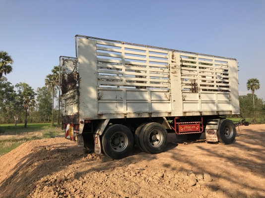 สนใจมาเลยค่ะ........... ขาย ลูกพ่วงสามเพลาไม่ดั้ม อู่ SRT ปี 56 ยาว 7 เมตร กว้าง 2.40 เมตร สูง 2.30 เมตร สภาพสวยพร้อมใช้งาน เอกสารพร้อมโอน สนใจติดต่อเราได้ ดำสุโขทัย โทร 081-7855503,089-7087998 ดูสินค้าได้ที่เต็นท์รถดำสุโขทัย เรายินดีให้บริการค่ะ สนใจมาเลยค่ะ........... ขาย ลูกพ่วงสามเพลาไม่ดั้ม อู่ SRT ปี 56 ยาว 7 เมตร กว้าง 2.40 เมตร สูง 2.30 เมตร สภาพสวยพร้อมใช้งาน เอกสารพร้อมโอน สนใจติดต่อเราได้ ดำสุโขทัย โทร 081-7855503,089-7087998 ดูสินค้าได้ที่เต็นท์รถดำสุโขทัย เรายินดีให้บริการค่ะ