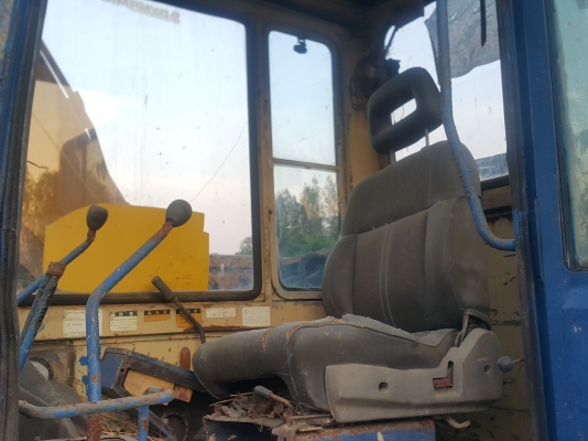 รถแบคโฮ KOMATSU PC120-3 รถอุปกรณ์ครบ ขาดแต่เครื่องยนต์อย่างเดียว