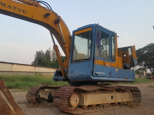รถแบคโฮ KOMATSU PC120-3 รถอุปกรณ์ครบ ขาดแต่เครื่องยนต์อย่างเดียว
