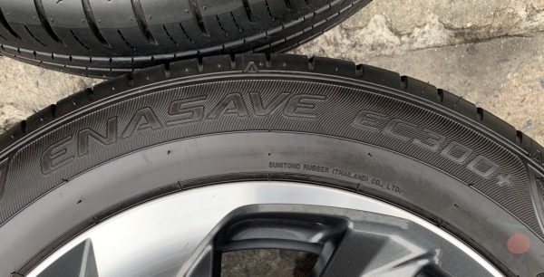 ล้อแม็กป้ายแดง 4รู100 Honda Mobilio ขอบ 15 พร้อมยางป้ายแดง Dunlop ปี 18 ดอกเต็ม