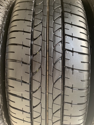 ล้อแม็กป้ายแดง Nissan Almera Sportech ขอบ 15 พร้อมยางป้ายแดง Bridgestone 185-65-15 ปี 18 สวยกริ๊บ