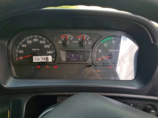 ขายดาวน์รถบรรทุก 10 ล้อหัวลาก HINO VICTOR 344 แรงม้าปี 2560 พร้อมหางเทรลเลอร์พื้นเรียบ RCK 3 เพลา ขายดาวน์ 150000