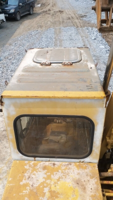 Komatsu PC120-2 หัวคีบ เครื่องปั๊มเดิมแรงดี ช่วงล่างดี เอวแน่น ทำงานไม่โหลด พร้อมใช้งาน เอกสารซื้อขาย