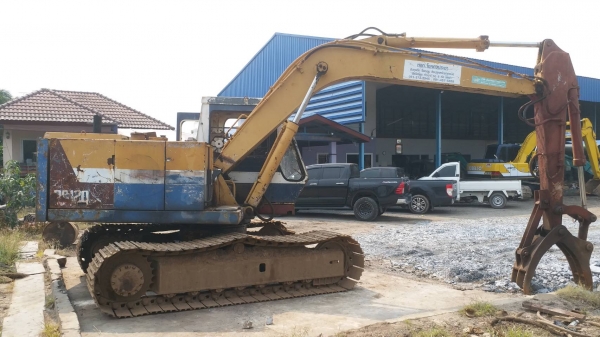 Komatsu PC120-2 หัวคีบ เครื่องปั๊มเดิมแรงดี ช่วงล่างดี เอวแน่น ทำงานไม่โหลด พร้อมใช้งาน เอกสารซื้อขาย