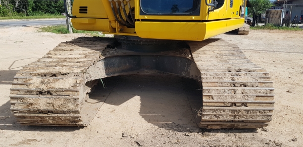 รถแบคโฮ KOMATSU PC200-8M0 ซีเรียลสูง กล้องหลัง ใช้งานเพียง 6 พันชั่วโมง (PM 7 พันชั่วโมง) สภาพเทพบุตร รถแบคโฮ KOMATSU PC200-8M0 ซีเรียลสูง กล้องหลัง ใช้งานเพียง 6 พันชั่วโมง (PM 7 พันชั่วโมง) สภาพเทพบุตร