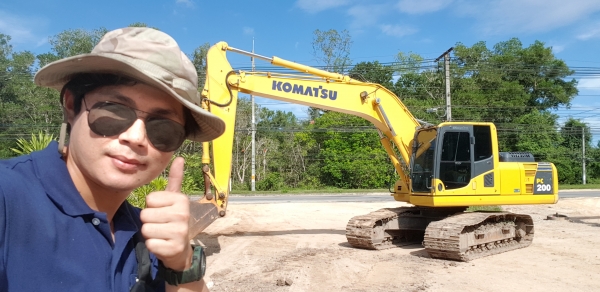 รถแบคโฮ KOMATSU PC200-8M0 ซีเรียลสูง กล้องหลัง ใช้งานเพียง 6 พันชั่วโมง (PM 7 พันชั่วโมง) สภาพเทพบุตร รถแบคโฮ KOMATSU PC200-8M0 ซีเรียลสูง กล้องหลัง ใช้งานเพียง 6 พันชั่วโมง (PM 7 พันชั่วโมง) สภาพเทพบุตร