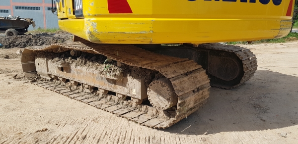 รถแบคโฮ KOMATSU PC200-8M0 ซีเรียลสูง กล้องหลัง ใช้งานเพียง 6 พันชั่วโมง (PM 7 พันชั่วโมง) สภาพเทพบุตร รถแบคโฮ KOMATSU PC200-8M0 ซีเรียลสูง กล้องหลัง ใช้งานเพียง 6 พันชั่วโมง (PM 7 พันชั่วโมง) สภาพเทพบุตร