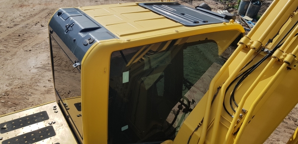 รถแบคโฮ KOMATSU PC200-8M0 ซีเรียลสูง กล้องหลัง ใช้งานเพียง 6 พันชั่วโมง (PM 7 พันชั่วโมง) สภาพเทพบุตร รถแบคโฮ KOMATSU PC200-8M0 ซีเรียลสูง กล้องหลัง ใช้งานเพียง 6 พันชั่วโมง (PM 7 พันชั่วโมง) สภาพเทพบุตร