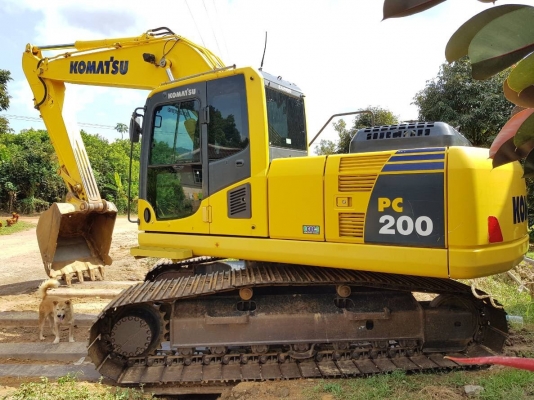 ขายรถแบคโฮ KOMATSU PC200-8 ใช้งานเพียง 7 พันชั่วโมง สภาพนางฟ้า ขายรถแบคโฮ KOMATSU PC200-8 ใช้งานเพียง 7 พันชั่วโมง สภาพนางฟ้า