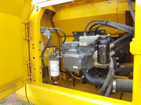 ขายรถแบคโฮ KOMATSU PC200-8 ใช้งานเพียง 7 พันชั่วโมง สภาพนางฟ้า ขายรถแบคโฮ KOMATSU PC200-8 ใช้งานเพียง 7 พันชั่วโมง สภาพนางฟ้า