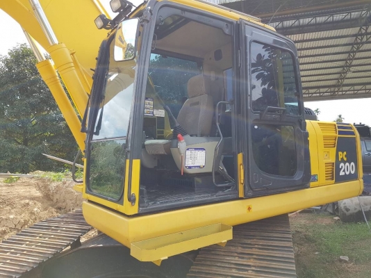 ขายรถแบคโฮ KOMATSU PC200-8 ใช้งานเพียง 7 พันชั่วโมง สภาพนางฟ้า ขายรถแบคโฮ KOMATSU PC200-8 ใช้งานเพียง 7 พันชั่วโมง สภาพนางฟ้า
