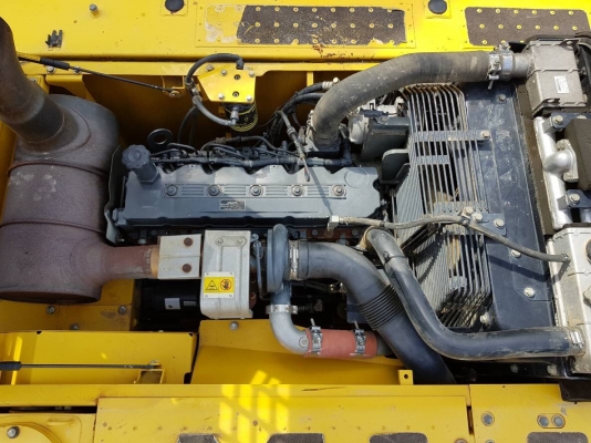 ขายรถแบคโฮ KOMATSU PC200-8 ใช้งานเพียง 7 พันชั่วโมง สภาพนางฟ้า ขายรถแบคโฮ KOMATSU PC200-8 ใช้งานเพียง 7 พันชั่วโมง สภาพนางฟ้า