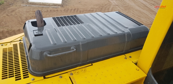 ขายรถแบคโฮ KOMATSU PC130-8 ใช้งาน 9 พันชั่วโมง สภาพนางฟ้า เอกสารเล่มทะเบียน ขายรถแบคโฮ KOMATSU PC130-8 ใช้งาน 9 พันชั่วโมง สภาพนางฟ้า เอกสารเล่มทะเบียน