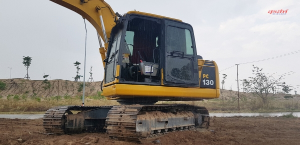 ขายรถแบคโฮ KOMATSU PC130-8 ใช้งาน 9 พันชั่วโมง สภาพนางฟ้า เอกสารเล่มทะเบียน ขายรถแบคโฮ KOMATSU PC130-8 ใช้งาน 9 พันชั่วโมง สภาพนางฟ้า เอกสารเล่มทะเบียน