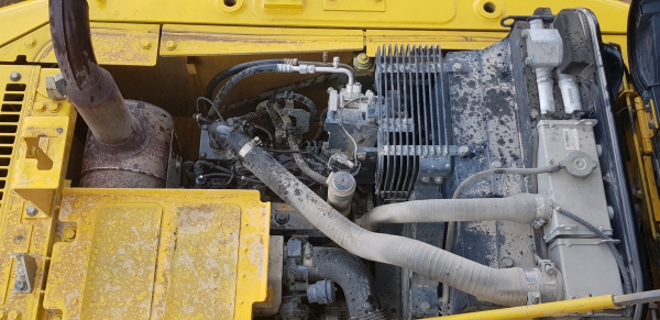 ขายรถแบคโฮ KOMATSU PC130-8 ใช้งาน 9 พันชั่วโมง สภาพนางฟ้า เอกสารเล่มทะเบียน ขายรถแบคโฮ KOMATSU PC130-8 ใช้งาน 9 พันชั่วโมง สภาพนางฟ้า เอกสารเล่มทะเบียน