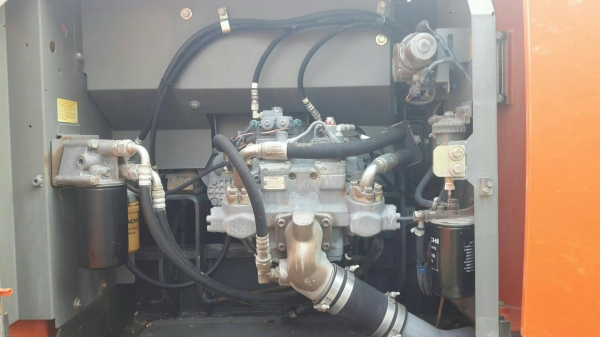 ขายรถขุด HITACHI ZX200-5G ใช้งานหมื่นชั่วโมง สภาพดี พร้อมใช้งาน