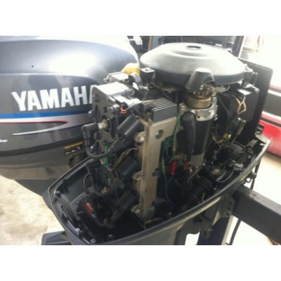 ขายเครื่องยนต์เรือ Yamaha 40แรงม้า 2จังหวะ มือสองจากญี่ปุ่น