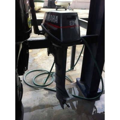 ขายเครื่องยนต์เรือ Yamaha 8 CMH